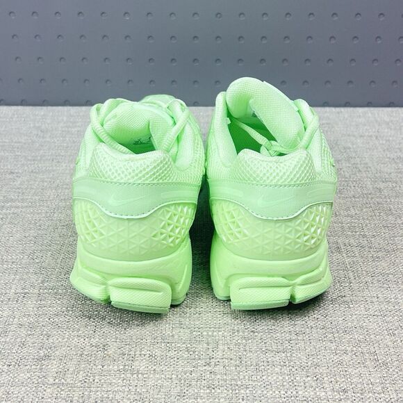 Nike Zoom Vomero 5  Pistachio Vapor Green HF5493-301 - Men's 8 / Women's 9.5 - Picture 4 of 12